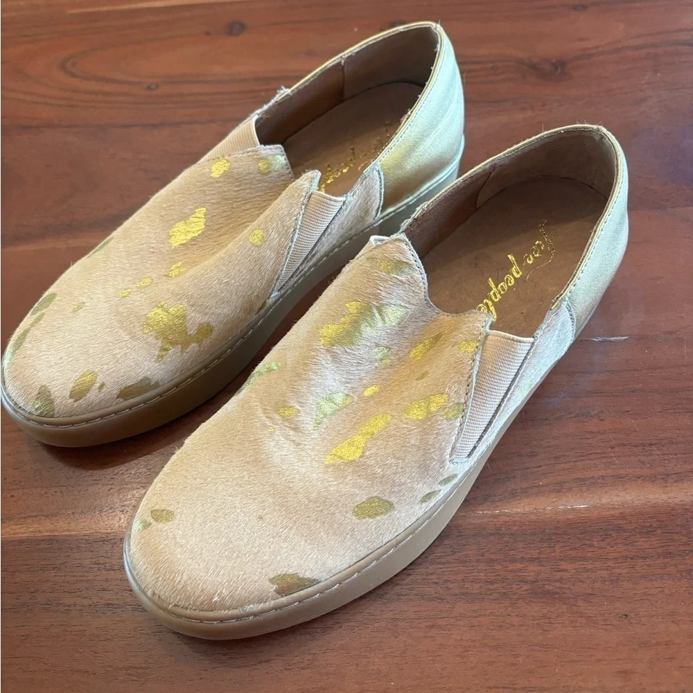Free People Slip Ons - Picture 5 of 6